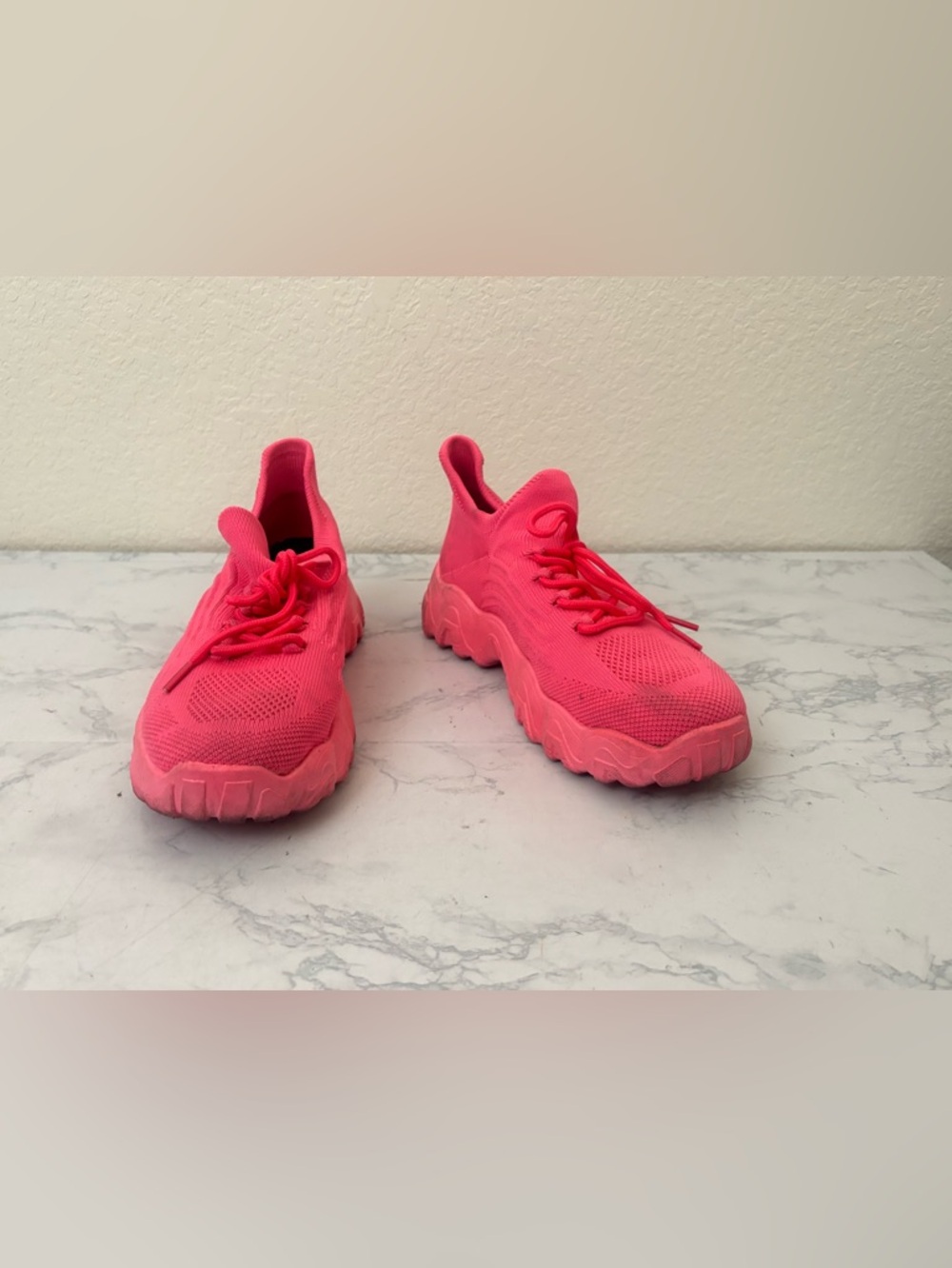 Hot Pink High Top Pull Up Sneakers Womens 8 Mens 6.5 EU 39 Stretch Hi Top